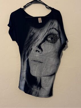 BOA Y2K Graphic asymmetrical dolman tee  Short Sleeve  Stretch Women's Size M